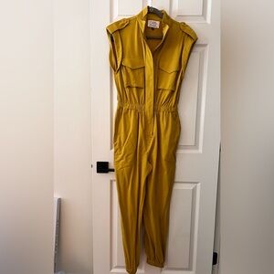 Sleeveless jumpsuit size SM